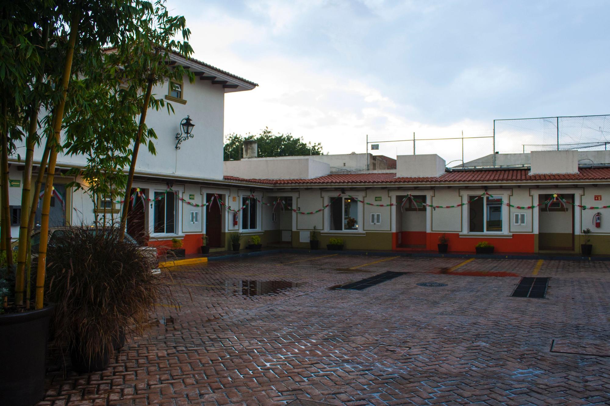 Hotel Aquiles Guadalajara Exteriér fotografie
